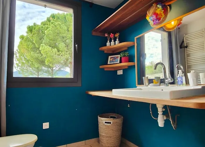 דירה Confortable With Pool רוקברון-סור-ארז'נס