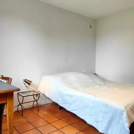 Διαμέρισμα Confortable With Pool