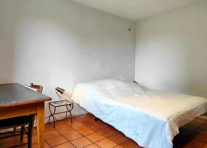 公寓 Confortable With Pool