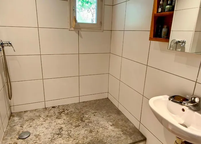 Confortable With Pool *